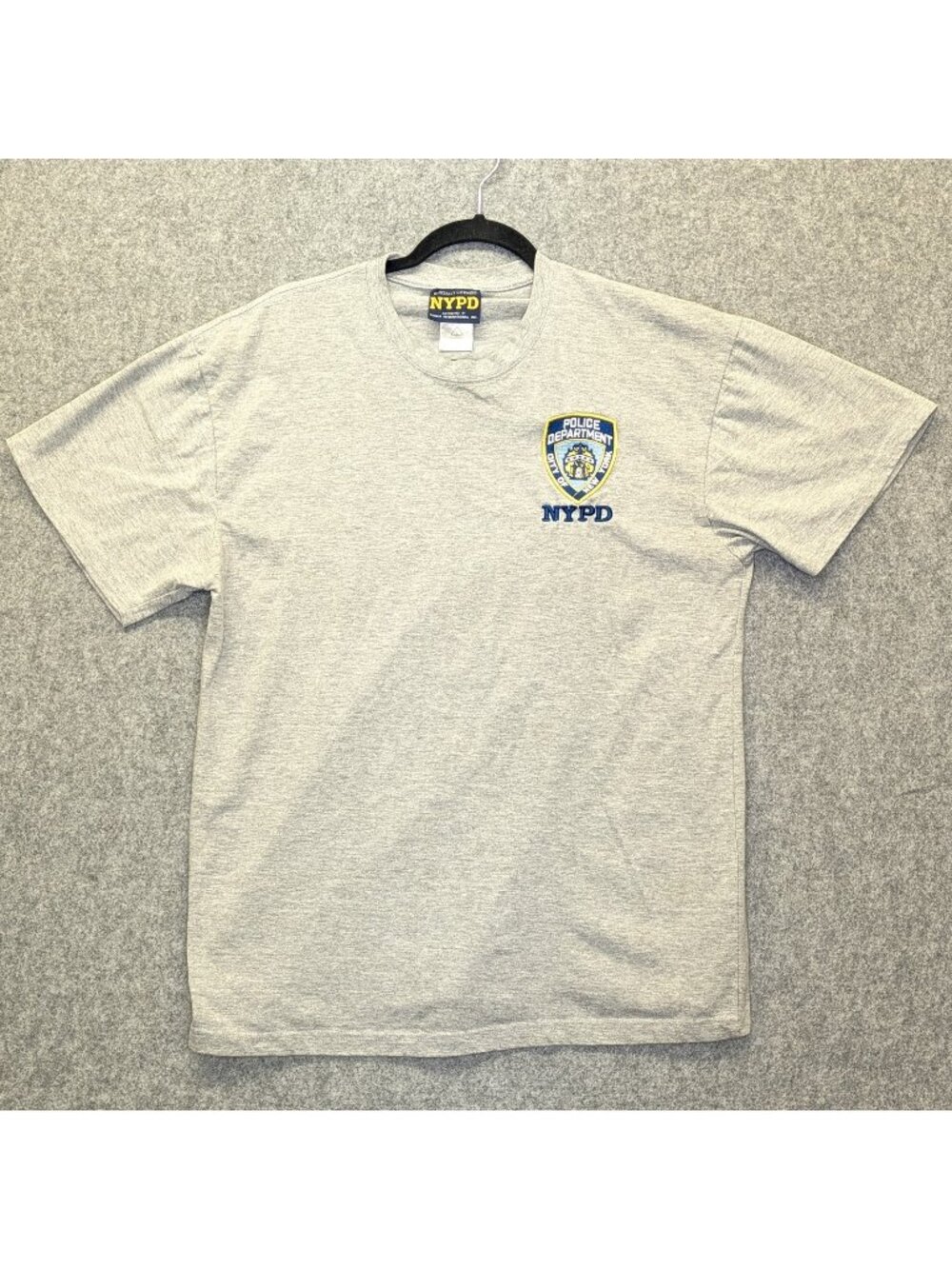 NYPD Police Department Men's Large T-Shirt New York City Gray Embroidered 2006